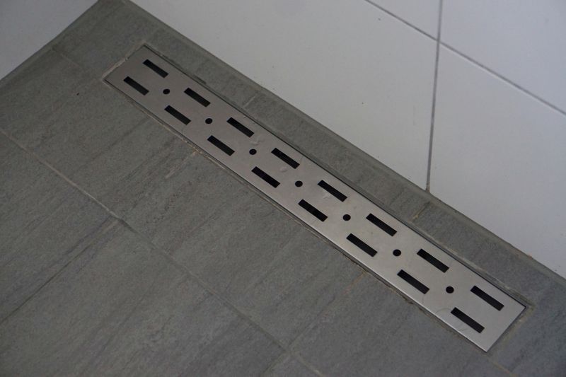 Linear Drain and Minimalist Fixtures